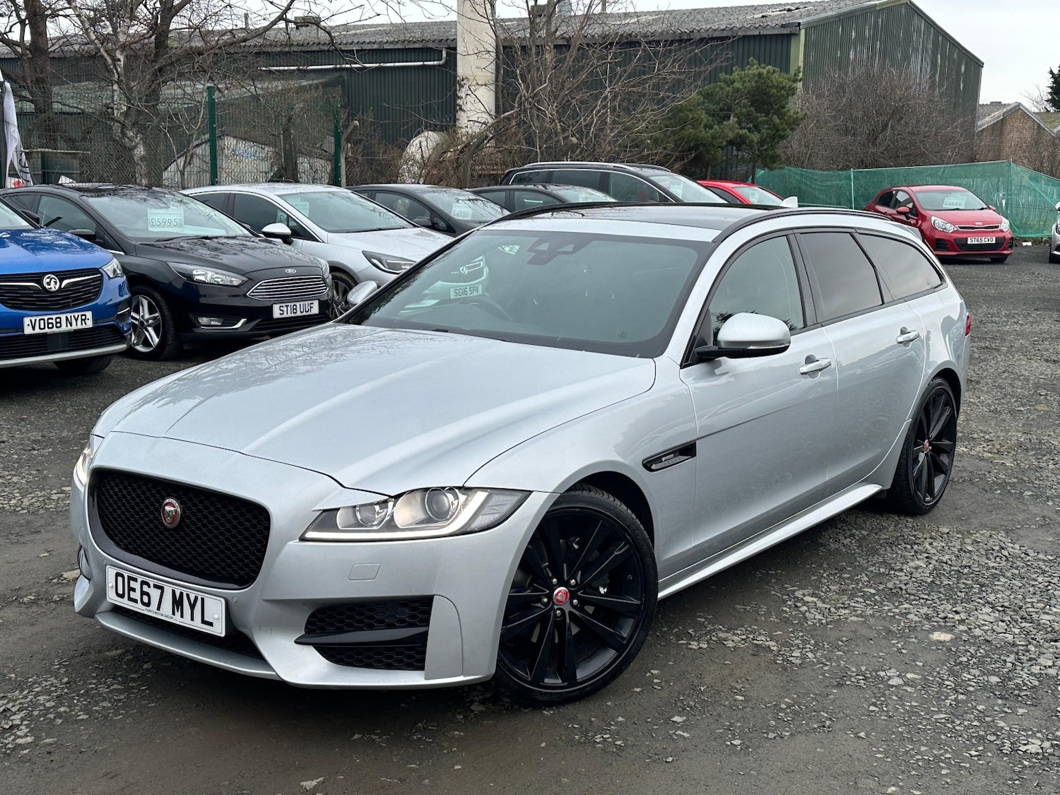 Used Jaguar XF 2017 for sale - 77391933: Photo 3