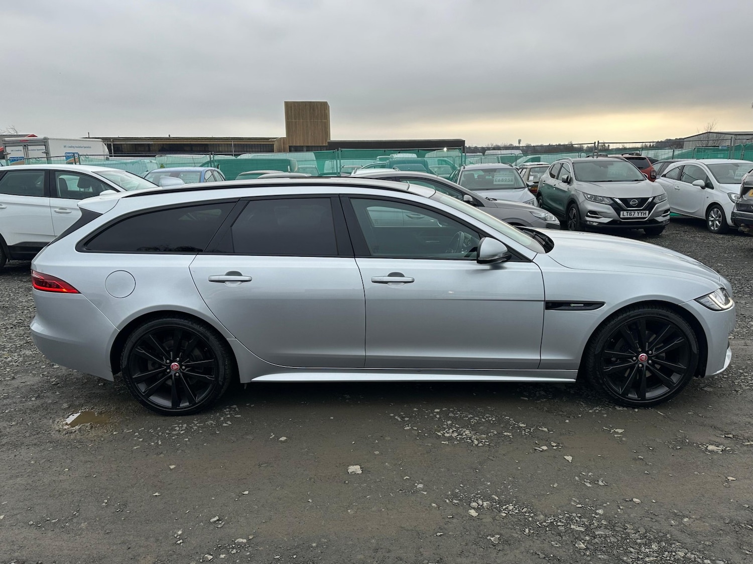Used Jaguar XF 2017 for sale - 77391933: Photo 7