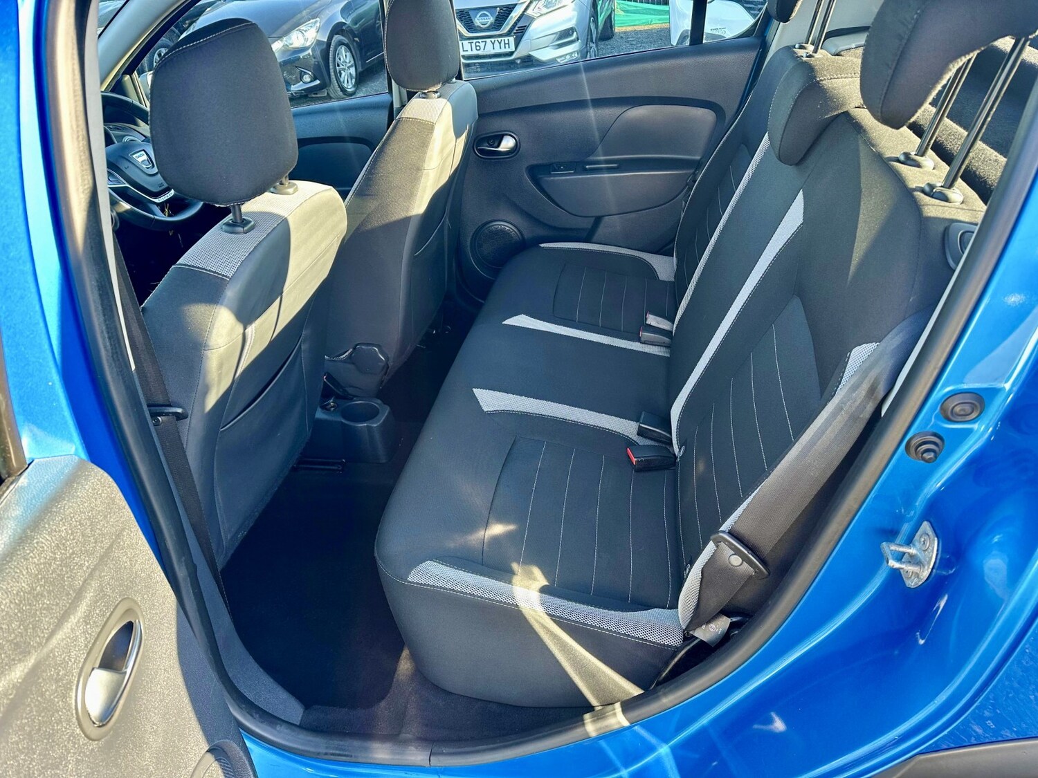 Used Dacia Sandero Stepway 2017 for sale - 77792845: Photo 18