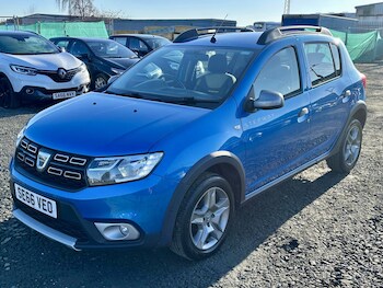 Used Dacia Sandero Stepway 2017 for sale - 77792845: Photo