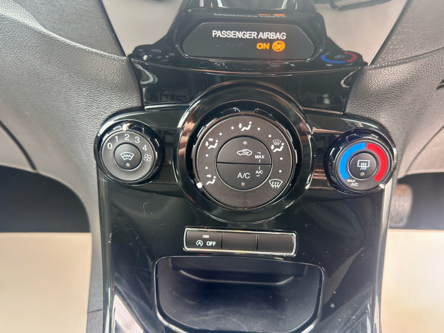 Used Ford Fiesta 2016 for sale - 78145886: Photo 21