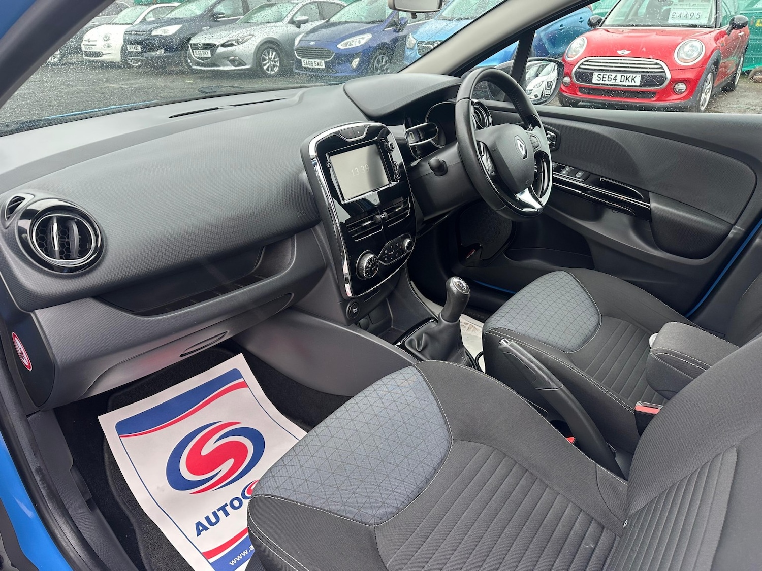 Used Renault Clio 2014 for sale - 77548325: Photo 12