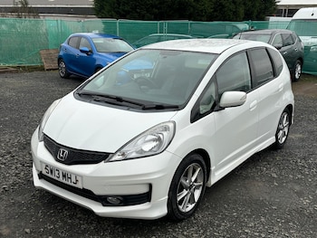 Used Honda Jazz 2013 for sale - 77453383: Photo