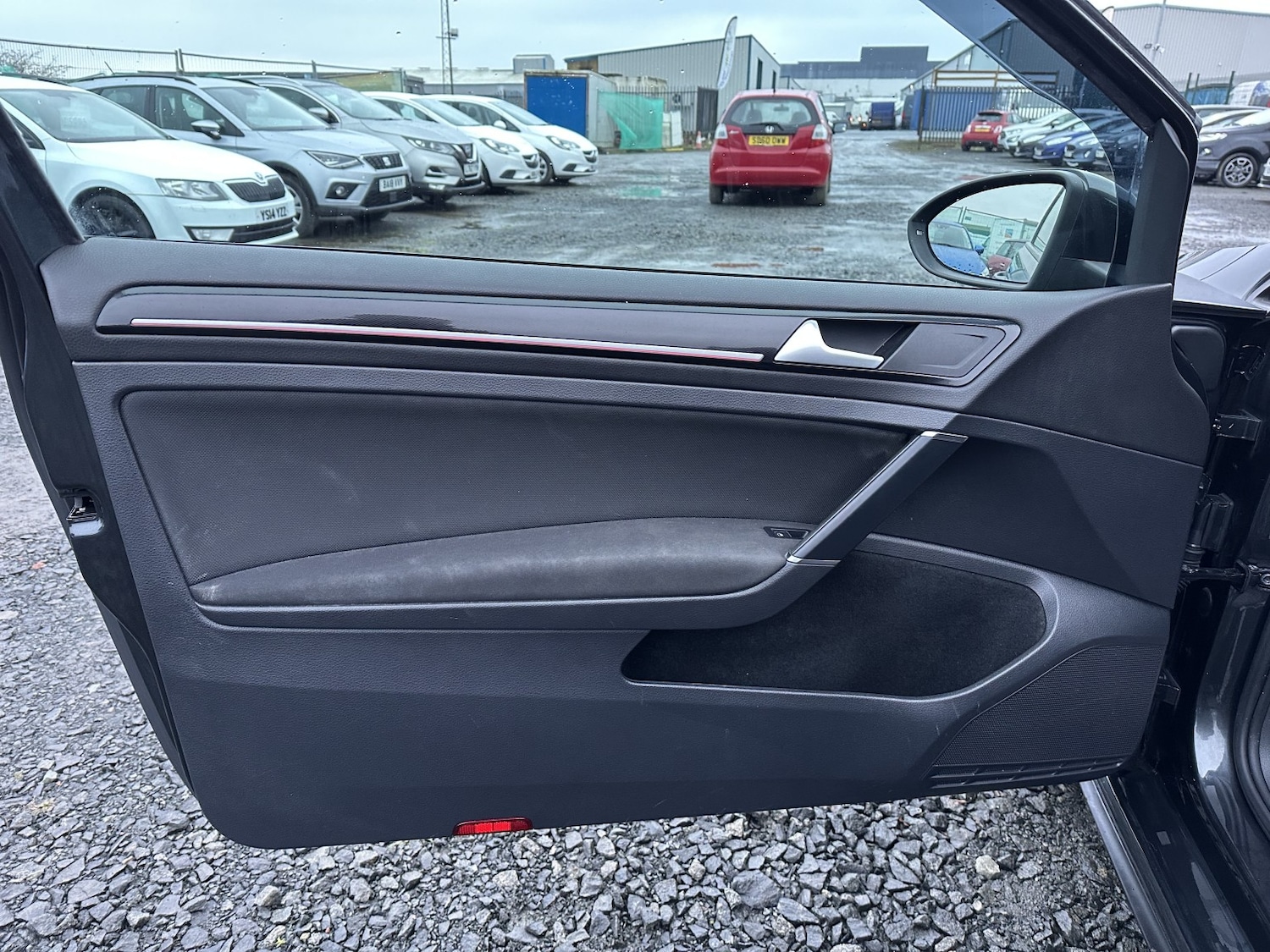 Used Volkswagen Golf 2015 for sale - 77310700: Photo 16