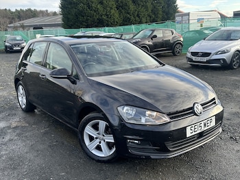 Used Volkswagen Golf 2015 for sale - 77233763: Photo