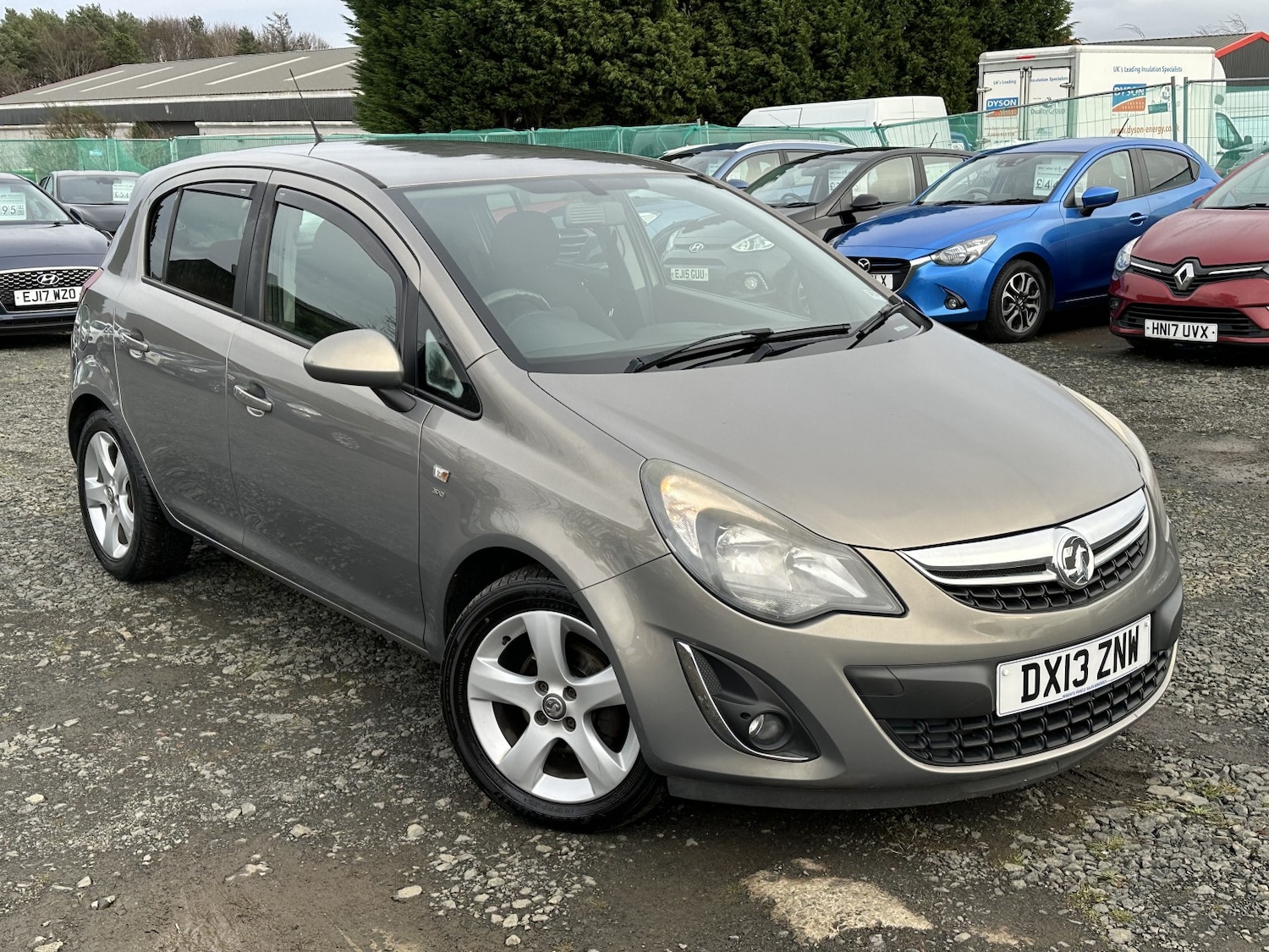Used Vauxhall Corsa 2013 for sale - 76940076: Photo 1