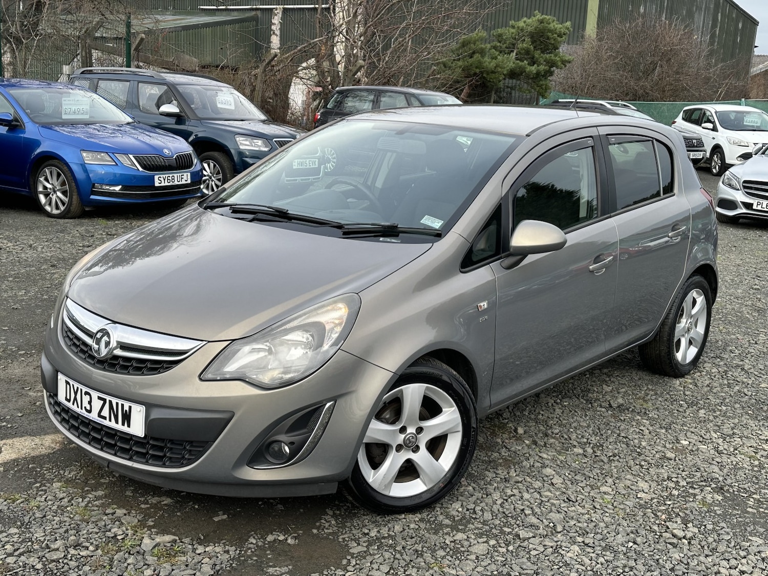 Used Vauxhall Corsa 2013 for sale - 76940076: Photo 3