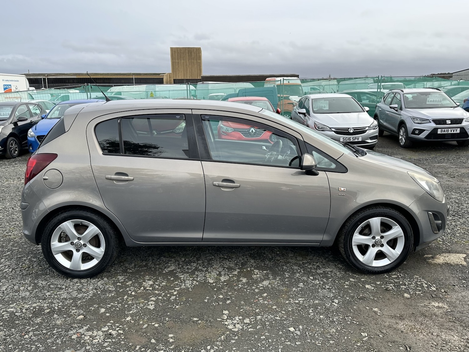 Used Vauxhall Corsa 2013 for sale - 76940076: Photo 7