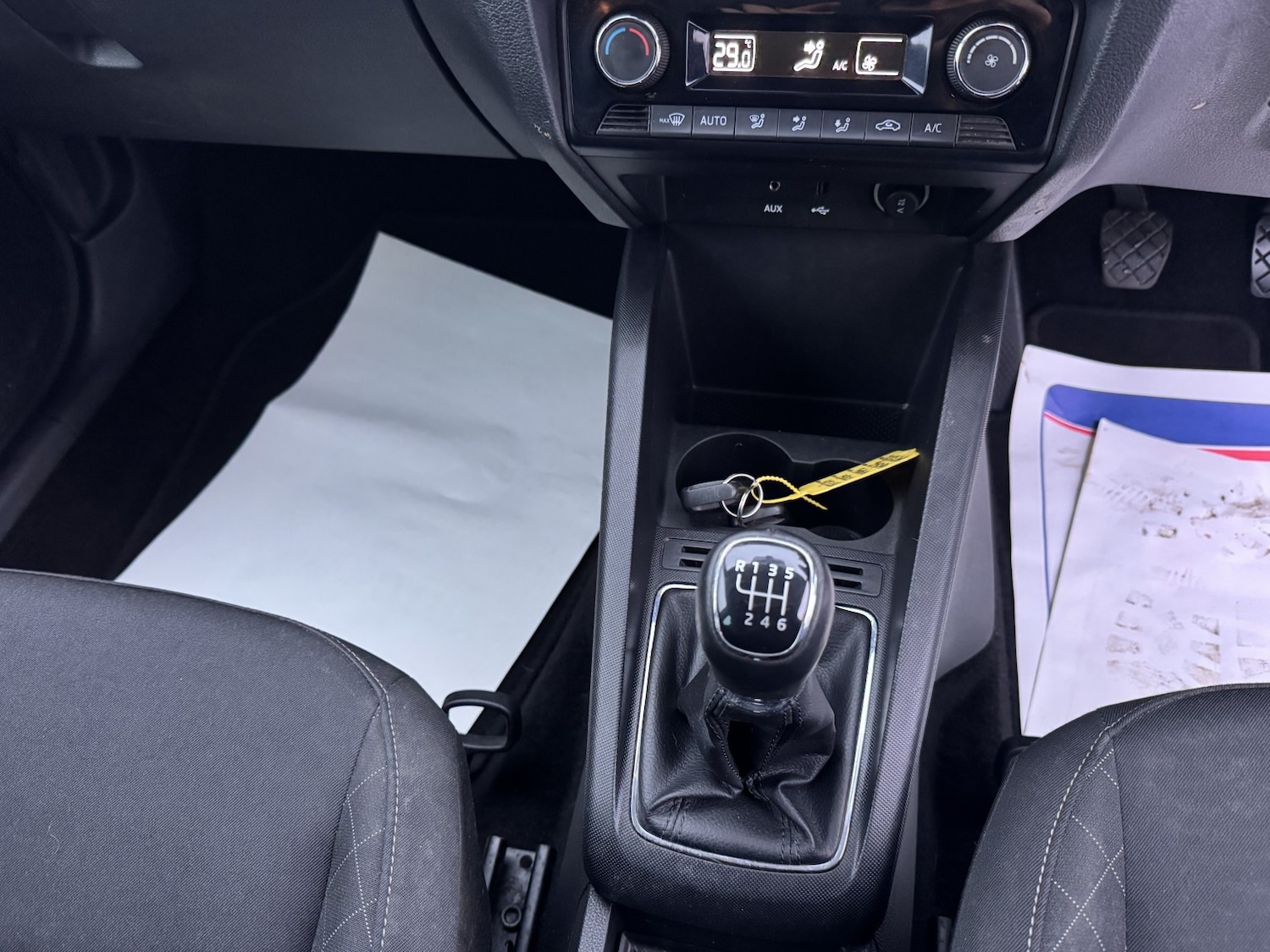 Used Skoda Fabia 2015 for sale - 77154425: Photo 25