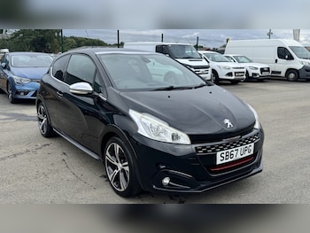 Used Peugeot 208 2017 for sale - 79512528: Photo