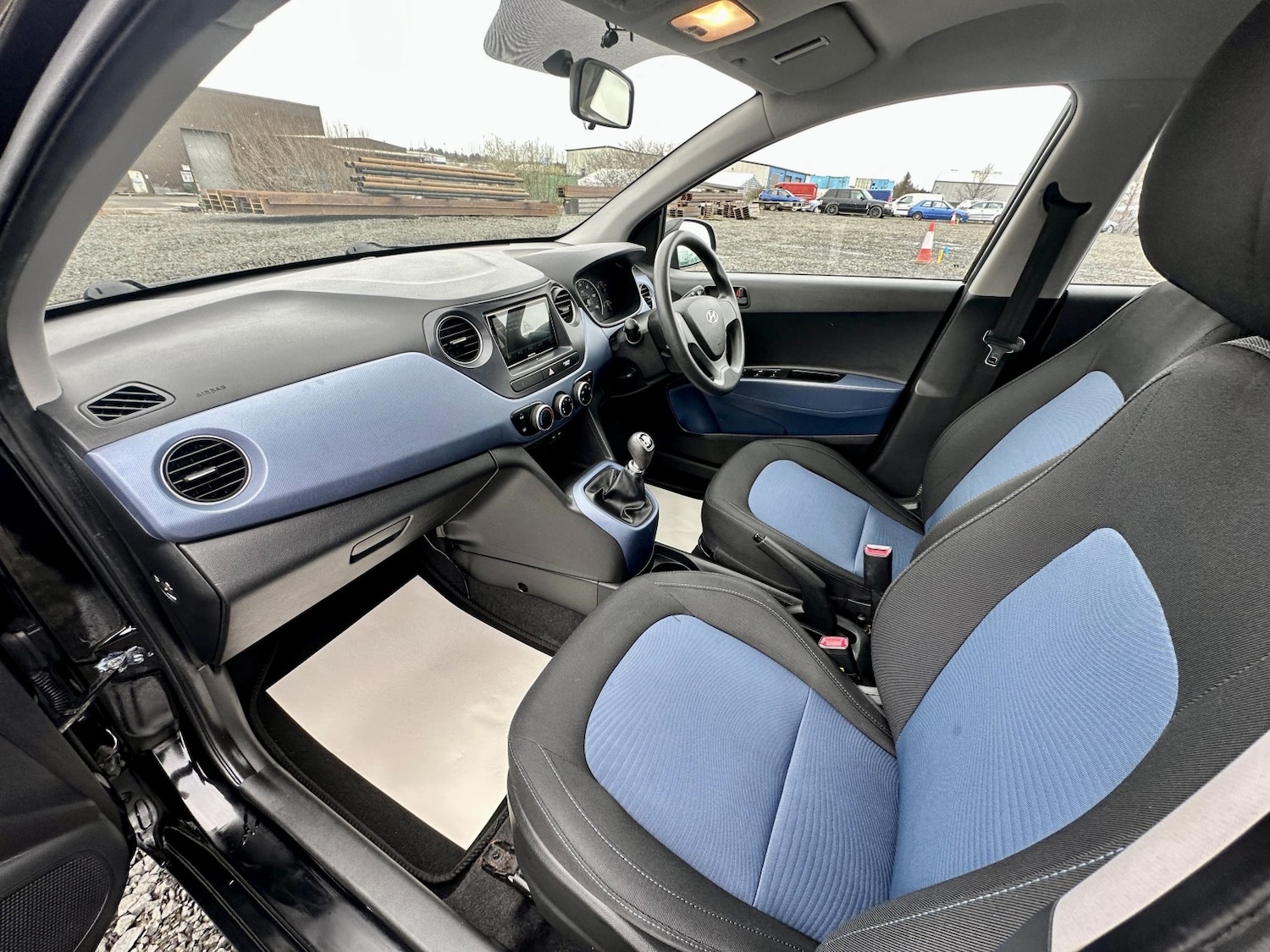 Used Hyundai i10 2014 for sale - 78134965: Photo 11