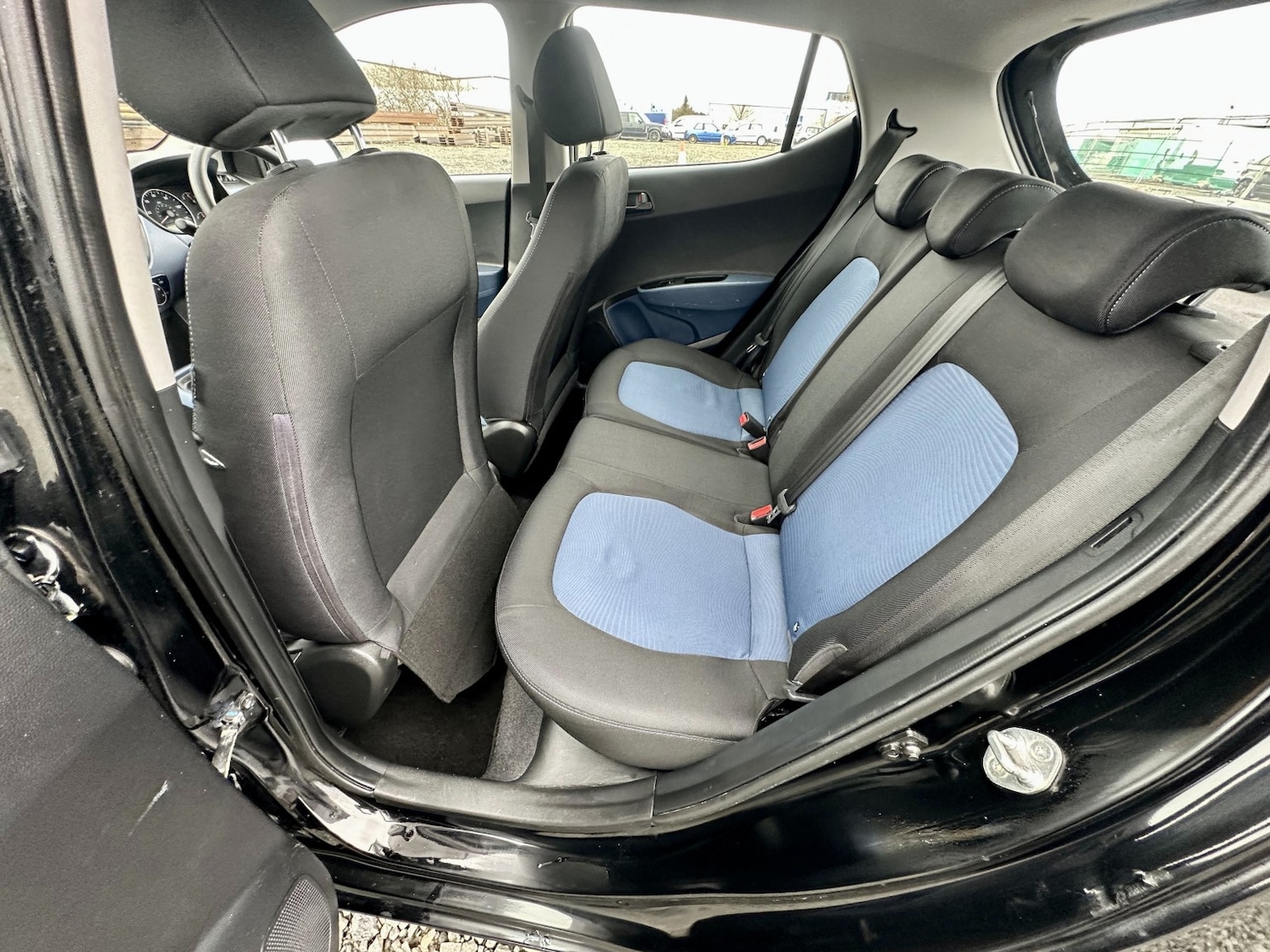 Used Hyundai i10 2014 for sale - 78134965: Photo 13