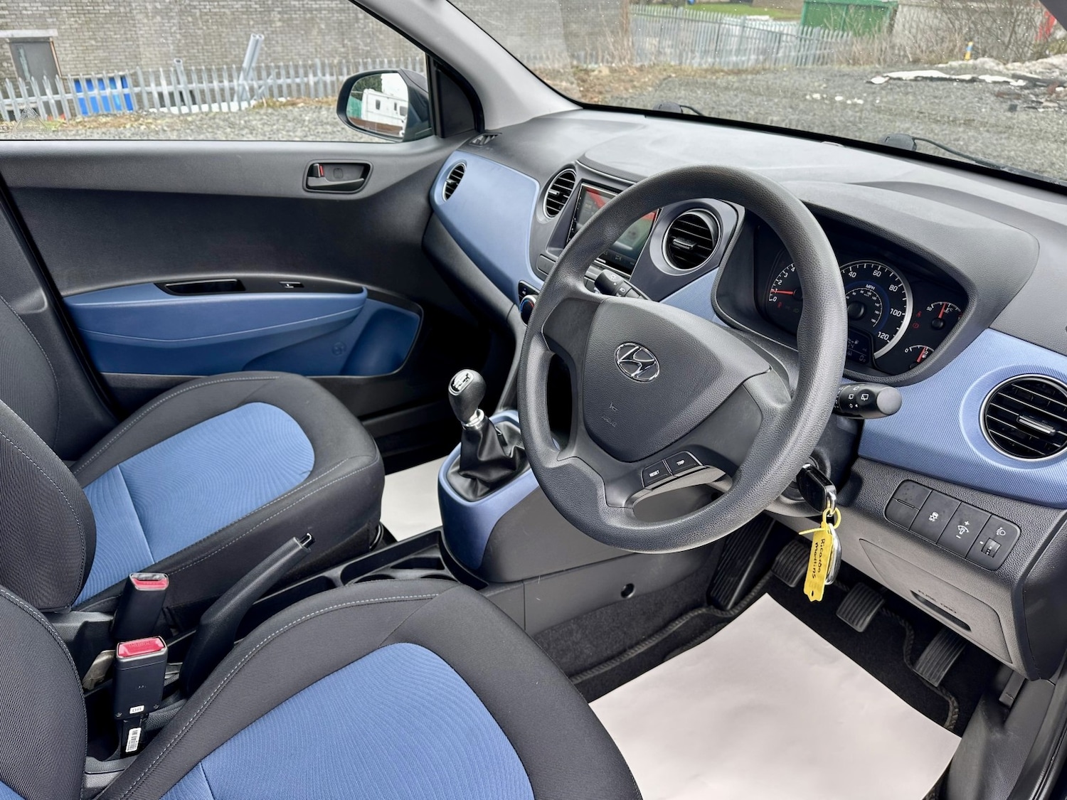 Used Hyundai i10 2014 for sale - 78134965: Photo 14