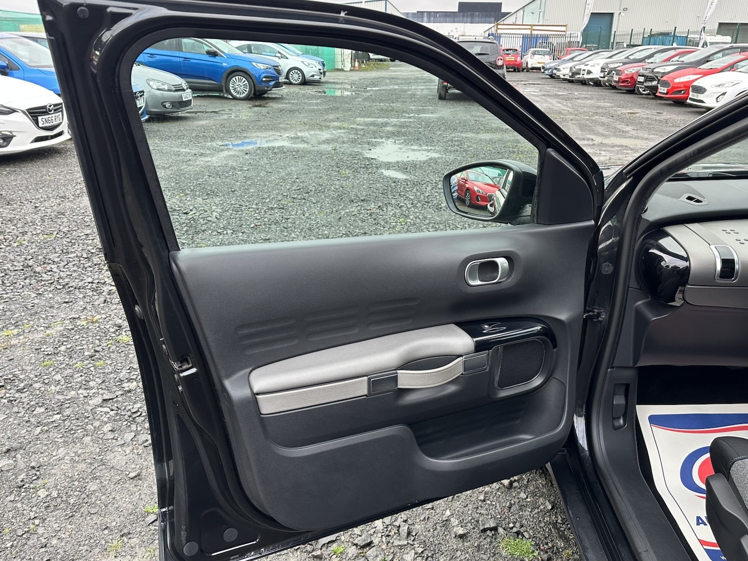 Used Citroen C4 Cactus 2018 for sale - 76725569: Photo 14