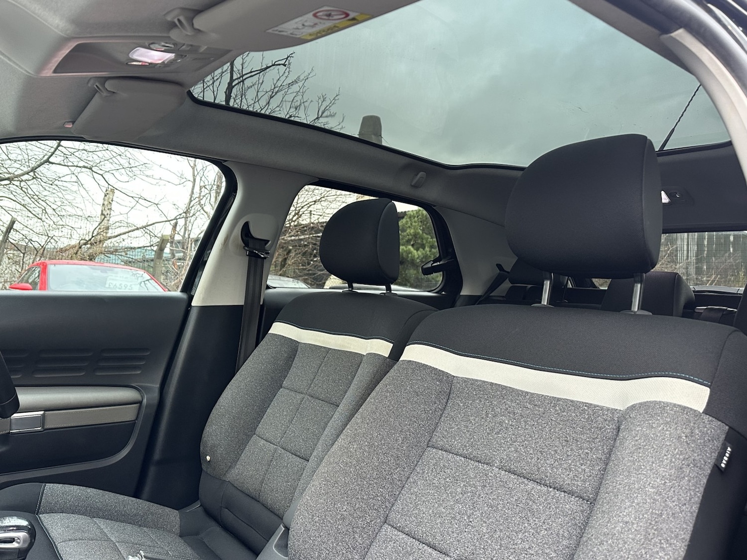 Used Citroen C4 Cactus 2018 for sale - 76725569: Photo 23