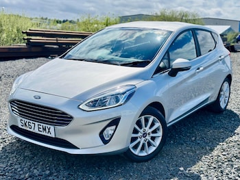 Used Ford Fiesta 2017 for sale - 79471138: Photo