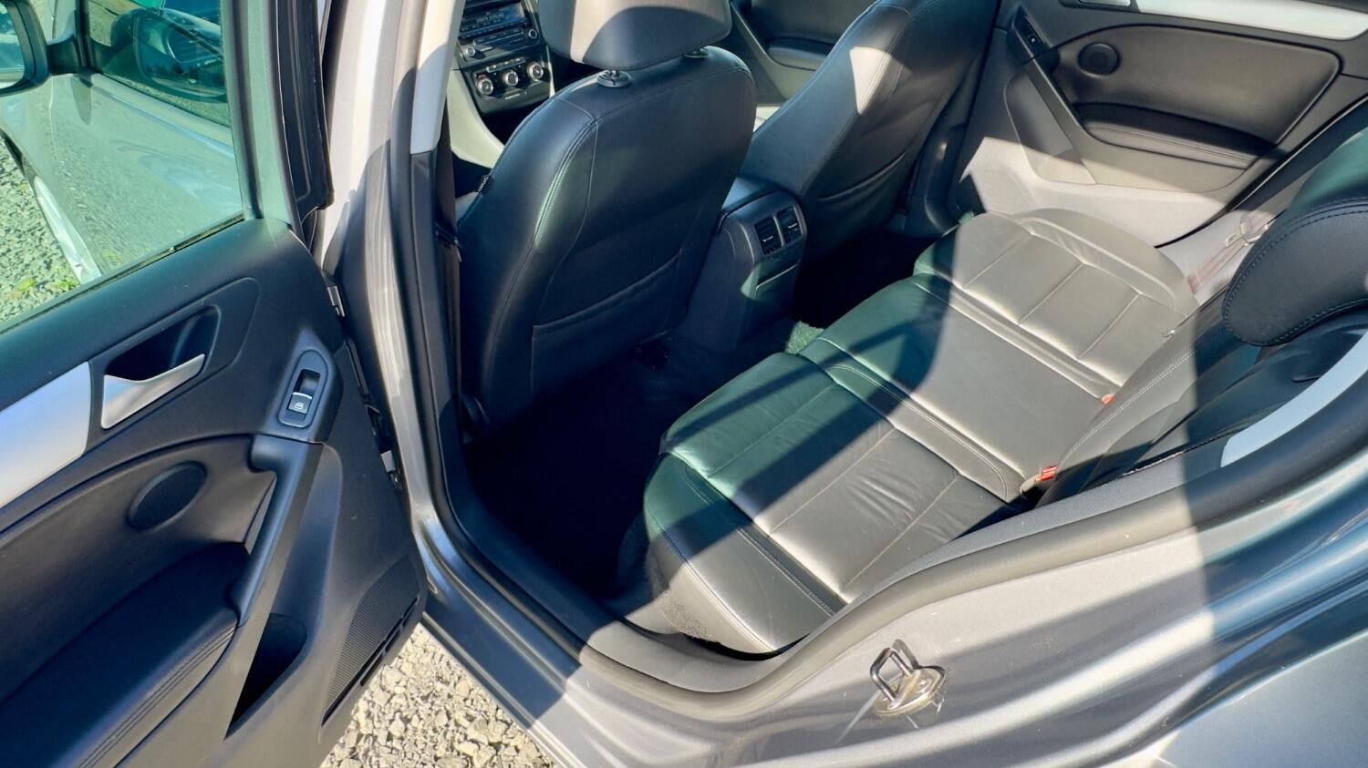 Used Volkswagen Golf 2012 for sale - 76041029: Photo 16