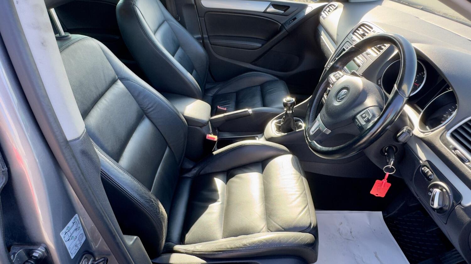 Used Volkswagen Golf 2012 for sale - 76041029: Photo 17