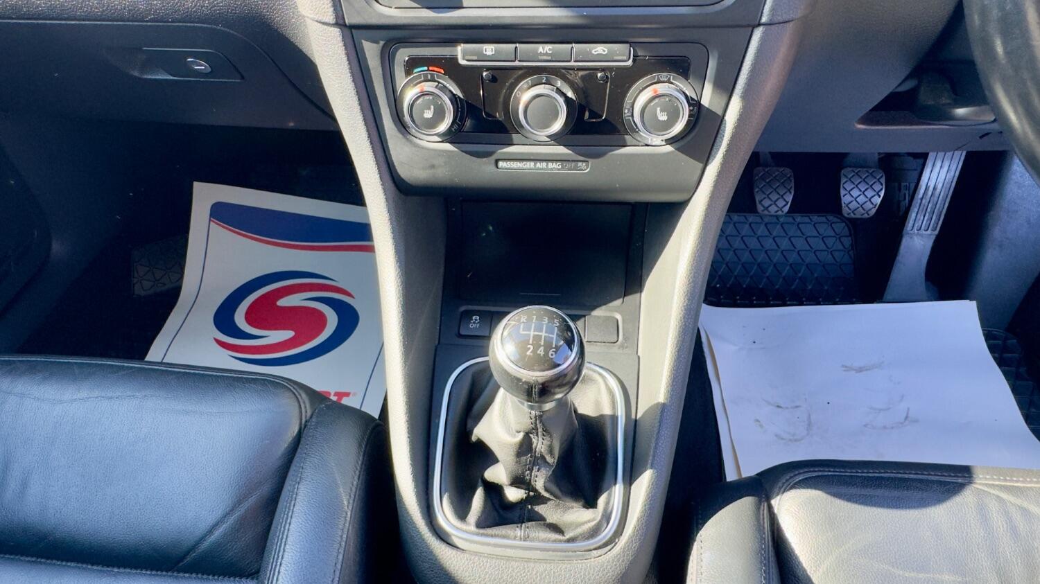 Used Volkswagen Golf 2012 for sale - 76041029: Photo 21