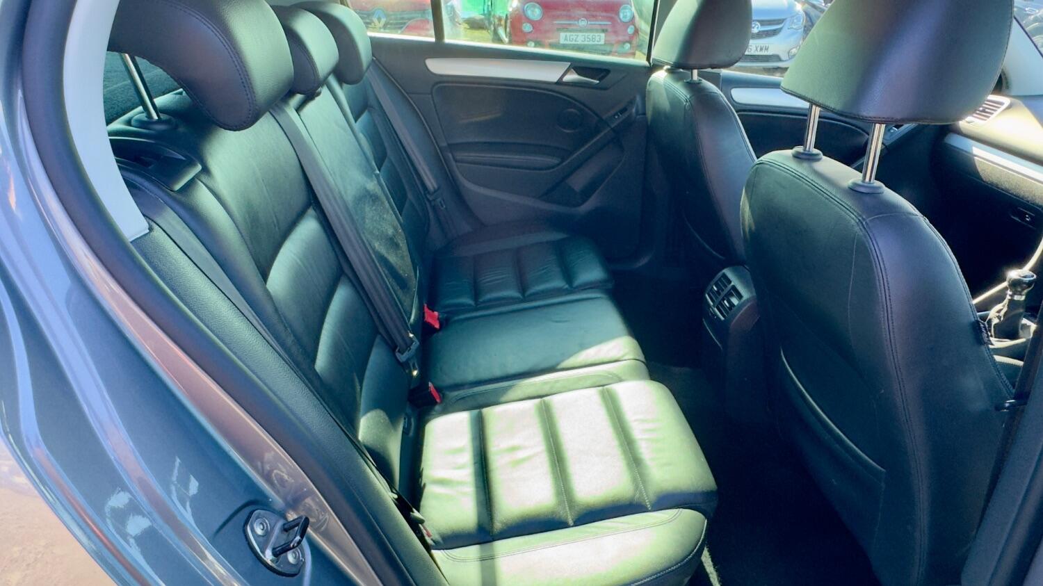 Used Volkswagen Golf 2012 for sale - 76041029: Photo 25