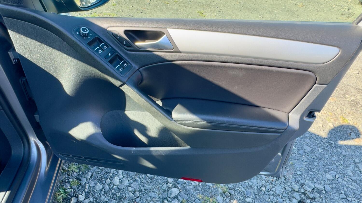 Used Volkswagen Golf 2012 for sale - 76041029: Photo 27