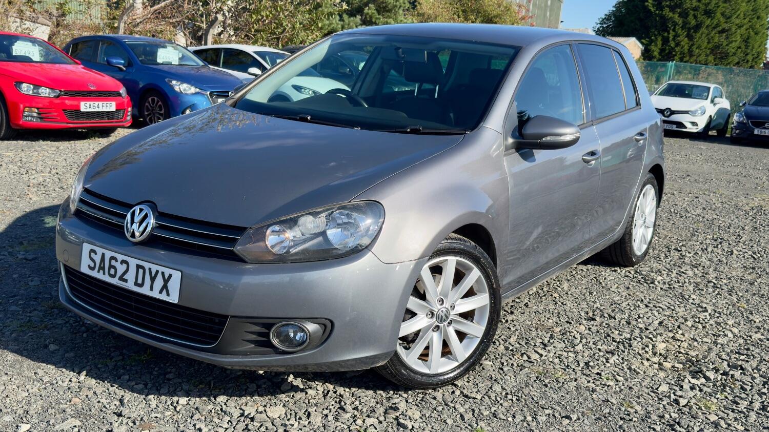 Used Volkswagen Golf 2012 for sale - 76041029: Photo 3