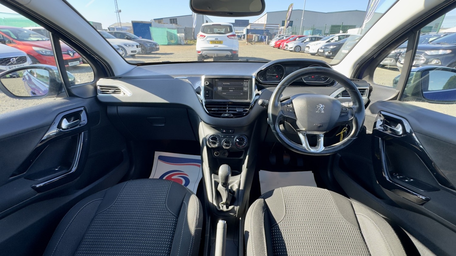 Used Peugeot 208 2016 for sale - 76070330: Photo 15