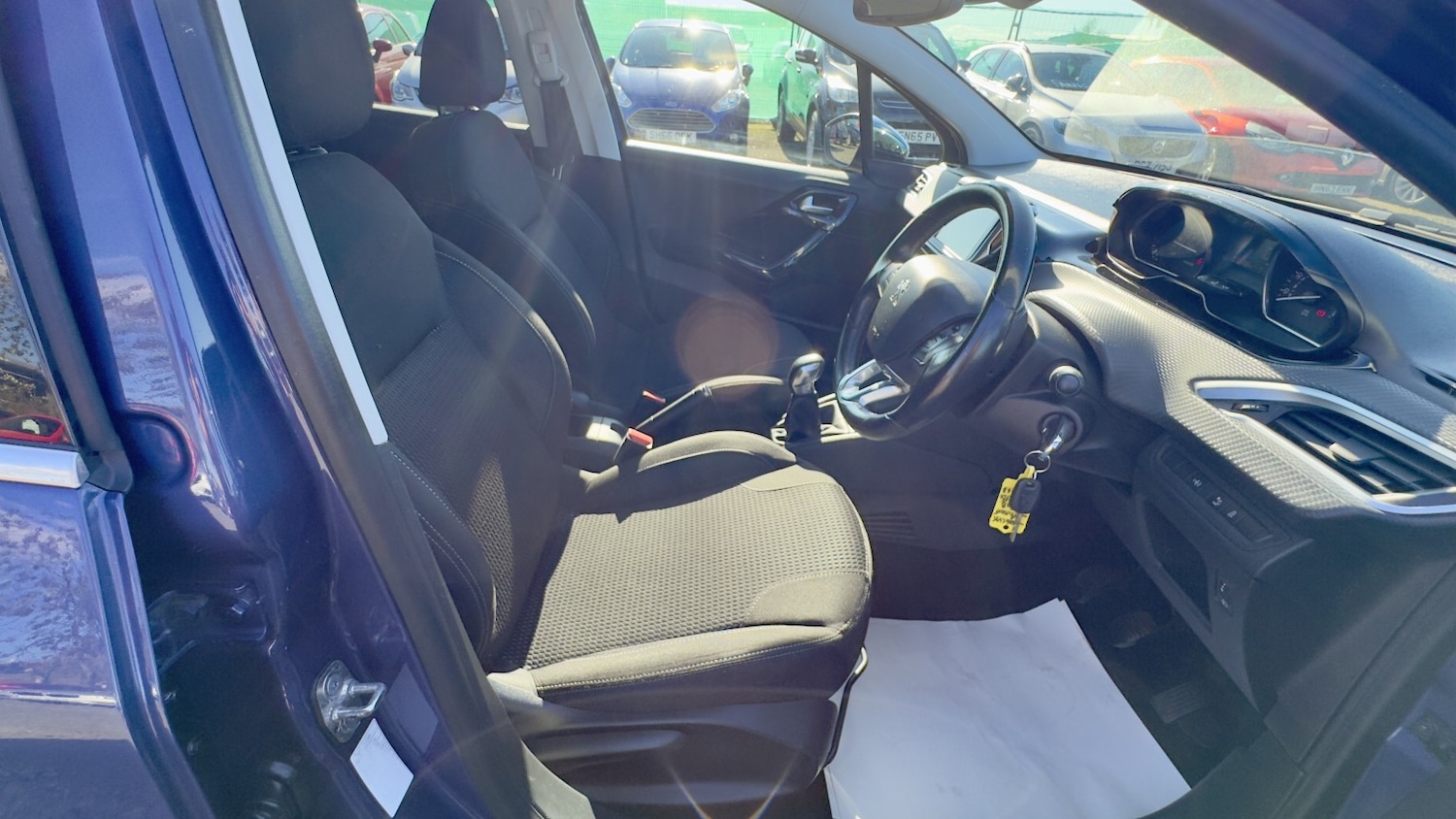 Used Peugeot 208 2016 for sale - 76070330: Photo 16