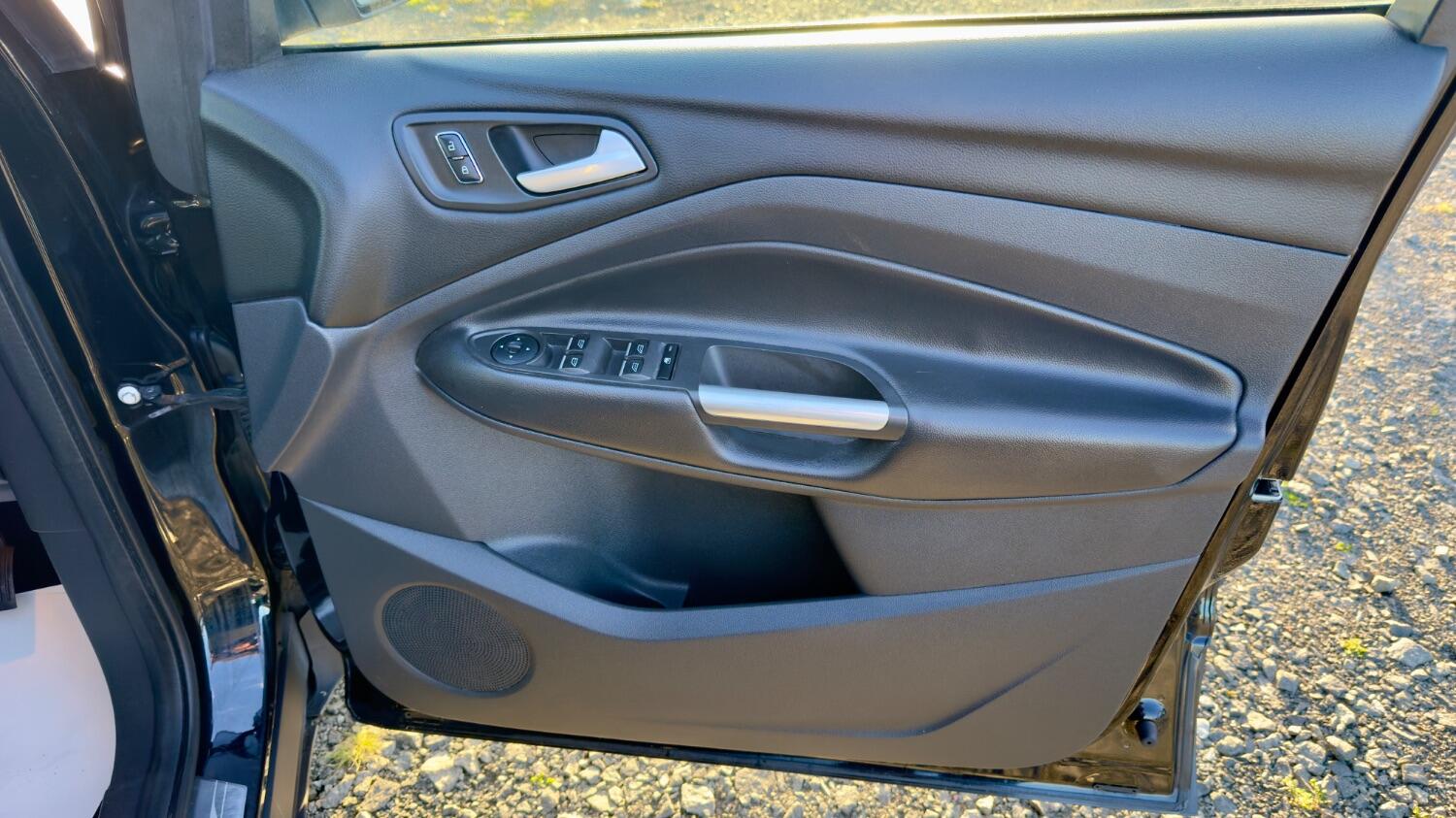 Used Ford Kuga 2015 for sale - 75981950: Photo 18