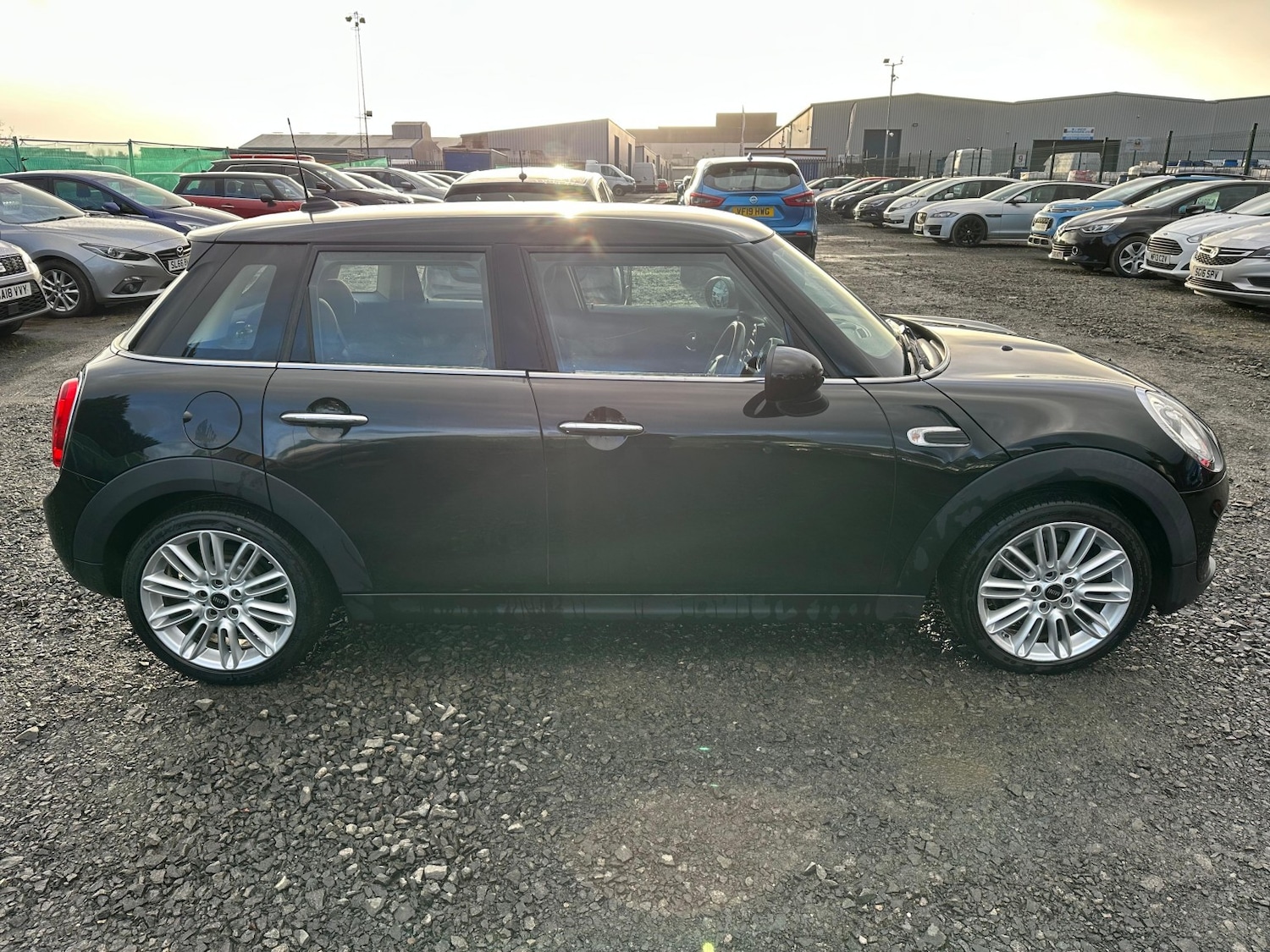 Used MINI Hatch 2017 for sale - 78064142: Photo 8