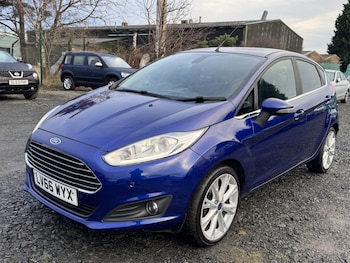 Used Ford Fiesta 2016 for sale - 76951111: Photo