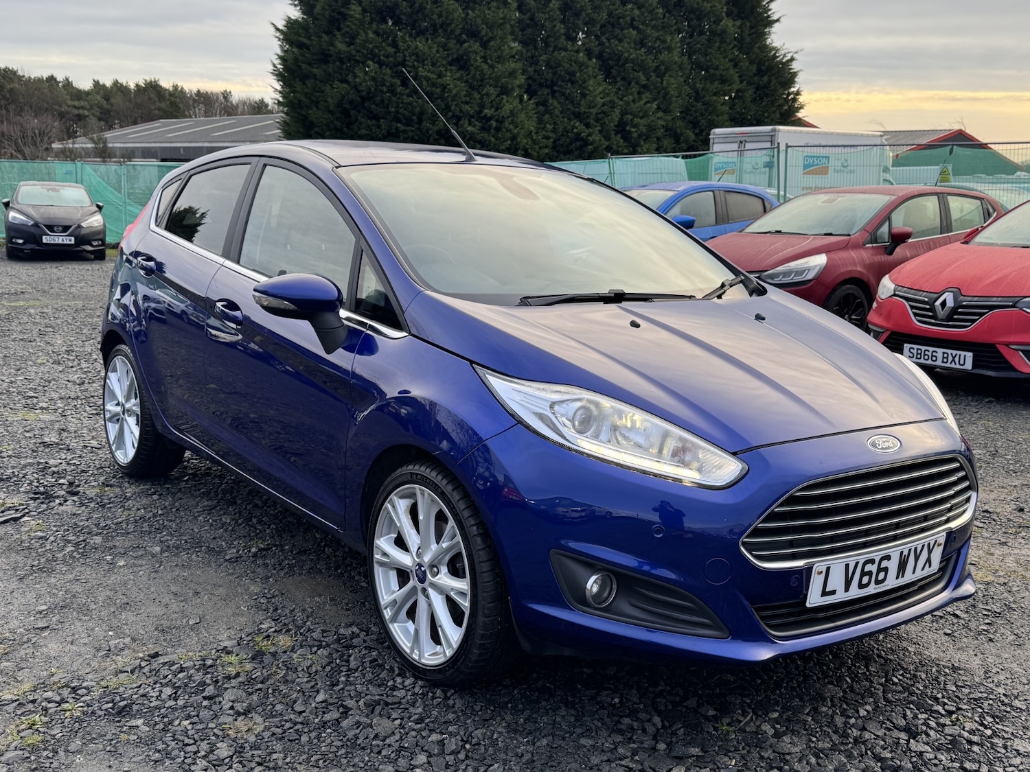 Used Ford Fiesta 2016 for sale - 76951111: Photo 6