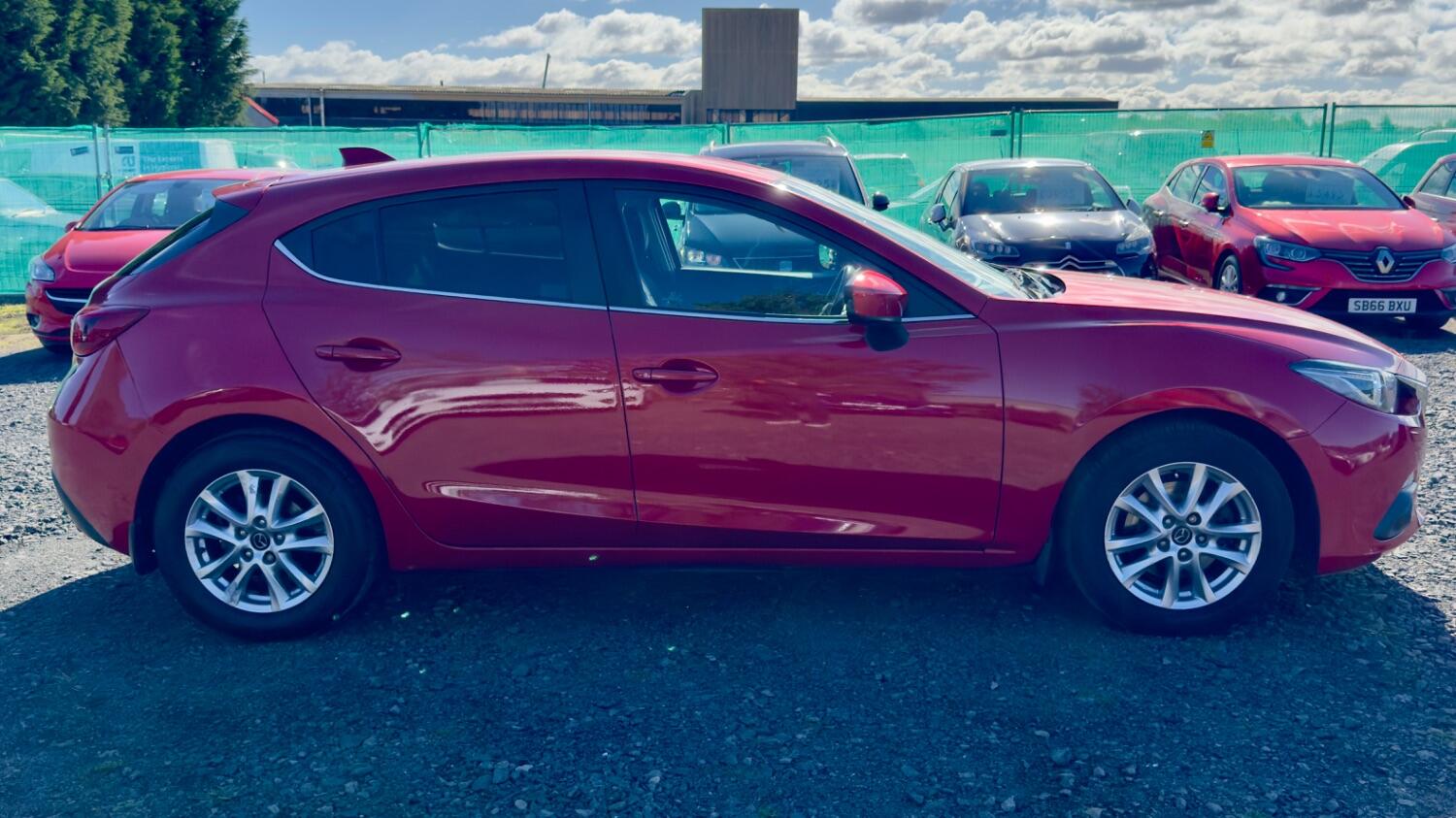 Used Mazda Mazda3 2015 for sale - 76030799: Photo 9