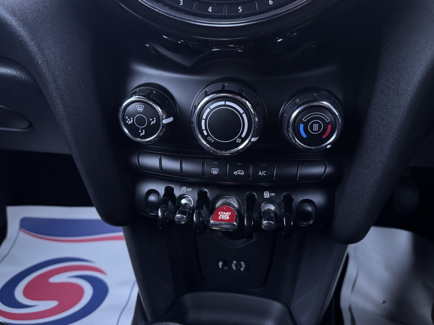 Used MINI Hatch 2015 for sale - 76974358: Photo 19