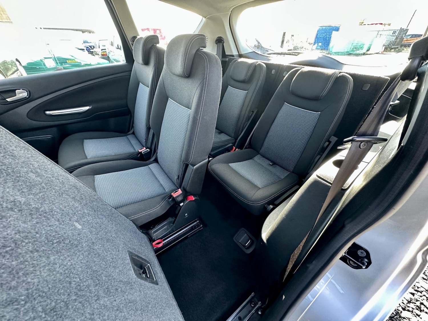 Used Ford S-Max 2012 for sale - 78064136: Photo 17