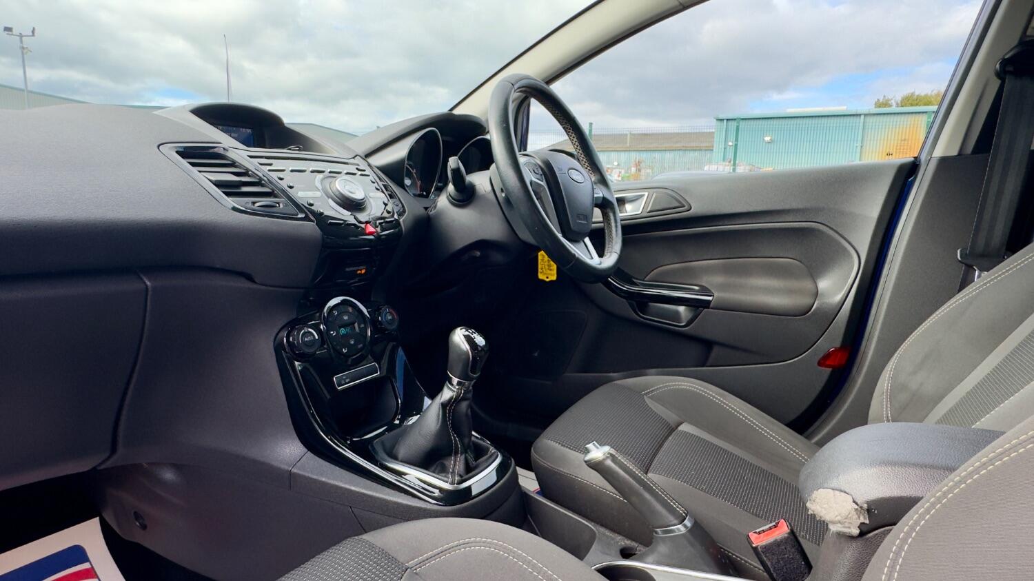 Used Ford Fiesta 2016 for sale - 76022667: Photo 12