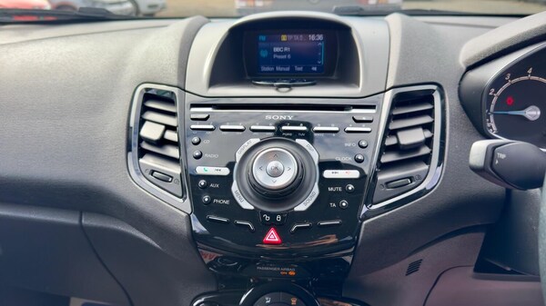 Used Ford Fiesta 2016 for sale - 76022667: Photo 22