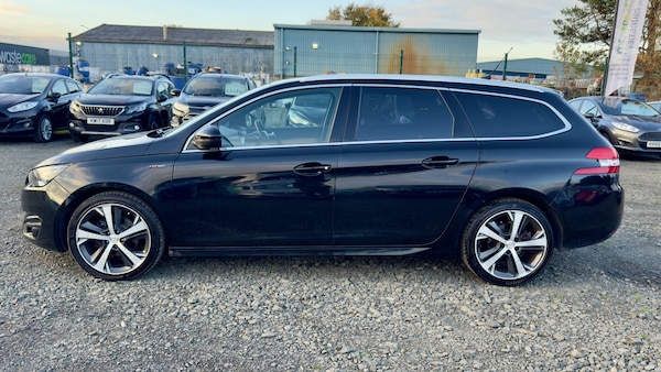 Used Peugeot 308 SW 2017 for sale - 76286985: Photo 13