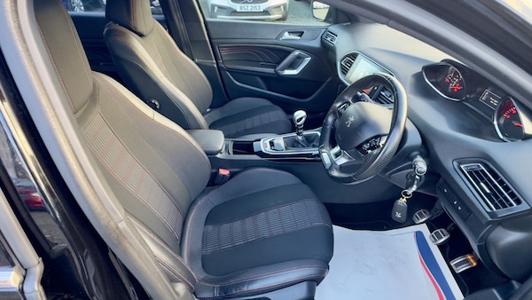 Used Peugeot 308 SW 2017 for sale - 76286985: Photo 17