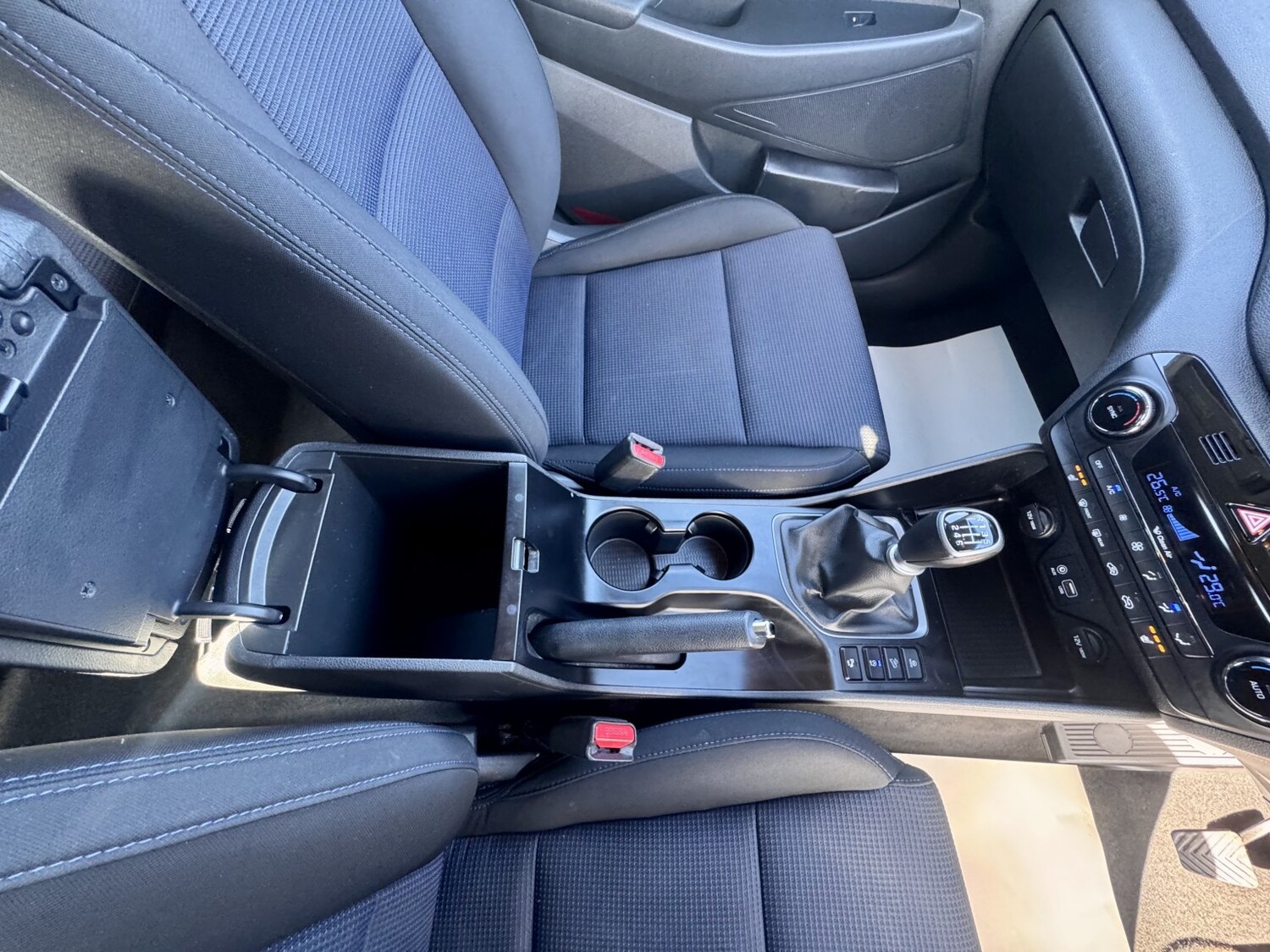 Used Hyundai TUCSON 2015 for sale - 77792864: Photo 27