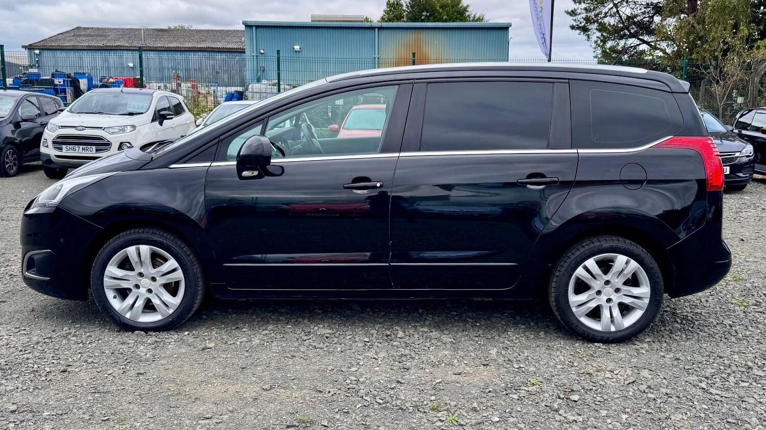 Used Peugeot 5008 2017 for sale - 76461544: Photo 13