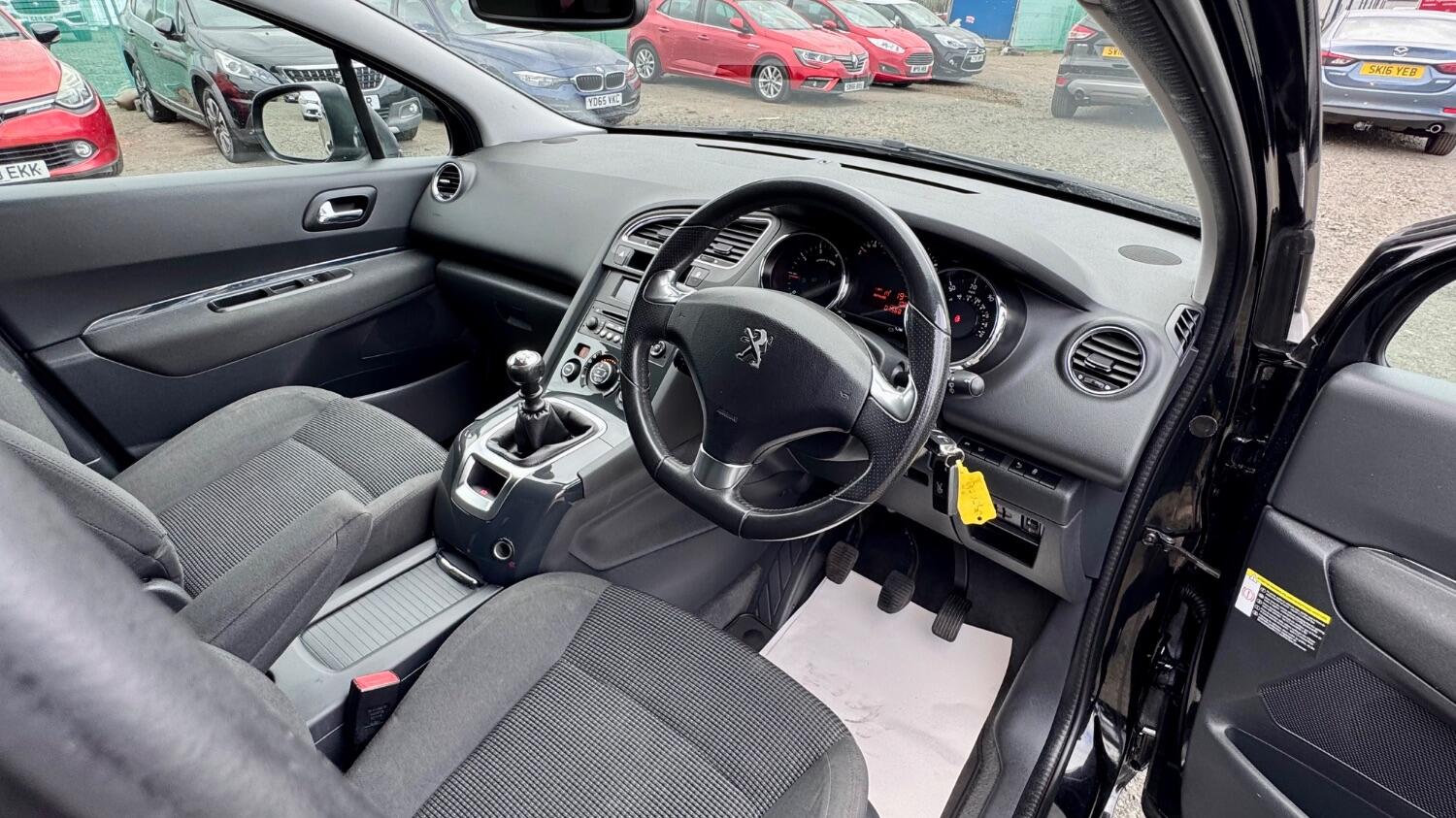 Used Peugeot 5008 2017 for sale - 76461544: Photo 19