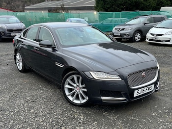 Used Jaguar XF 2016 for sale - 77465772: Photo