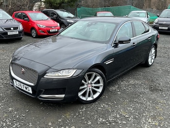 Used Jaguar XF 2016 for sale - 77465772: Photo