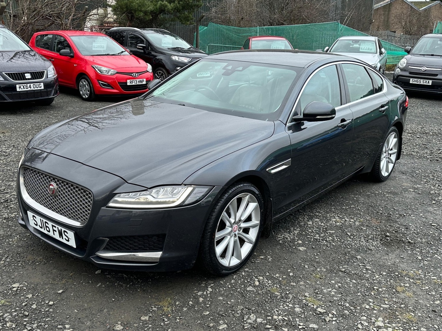 Used Jaguar XF 2016 for sale - 77465772: Photo 4