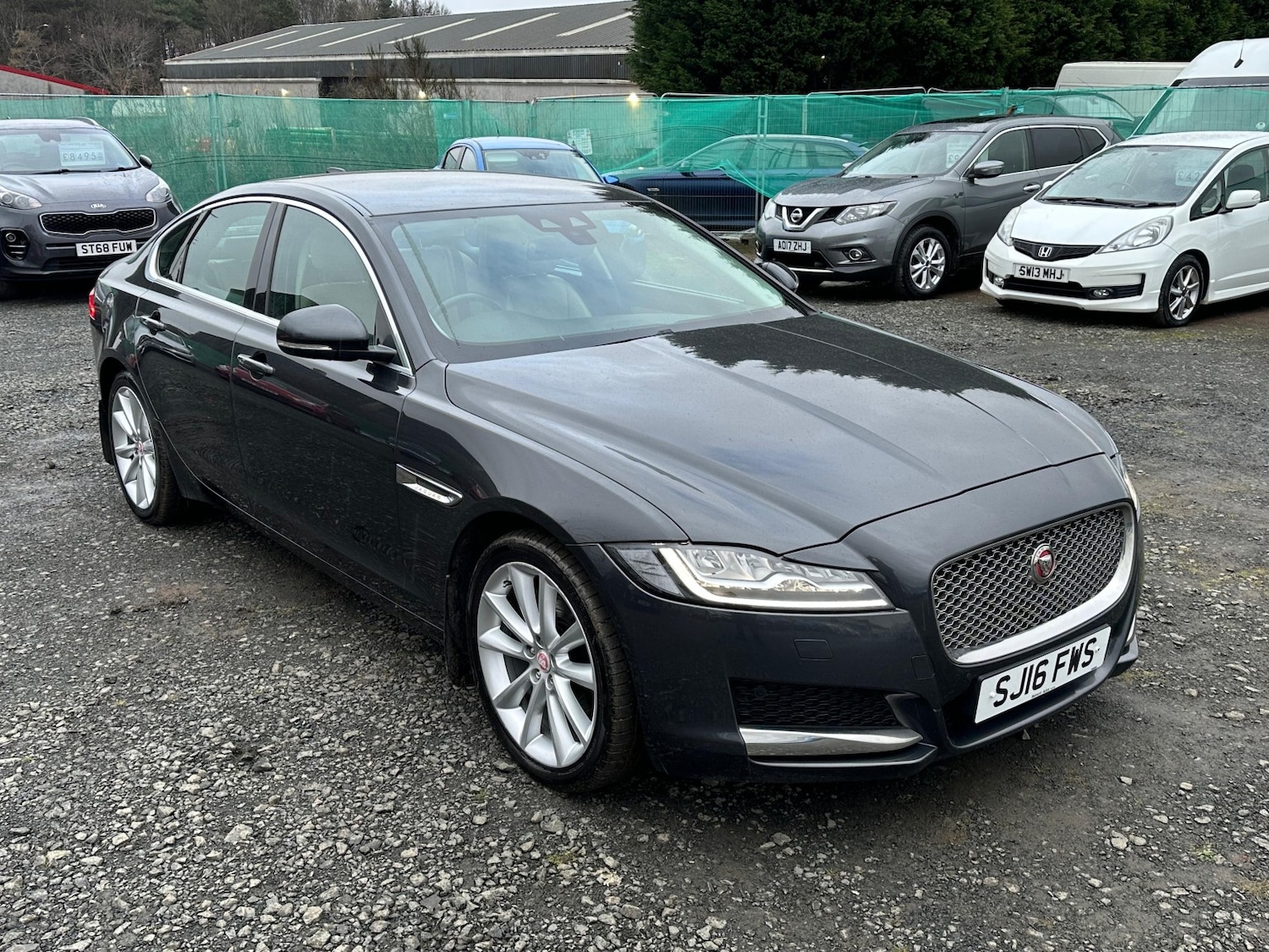 Used Jaguar XF 2016 for sale - 77465772: Photo 6