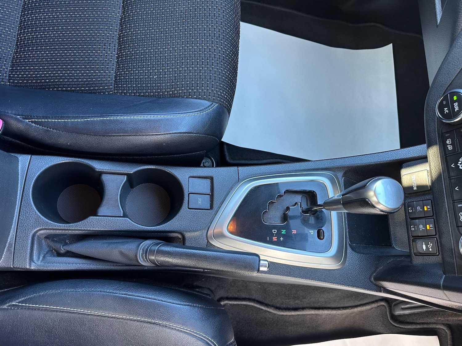 Used Toyota Auris 2014 for sale - 77891619: Photo 19