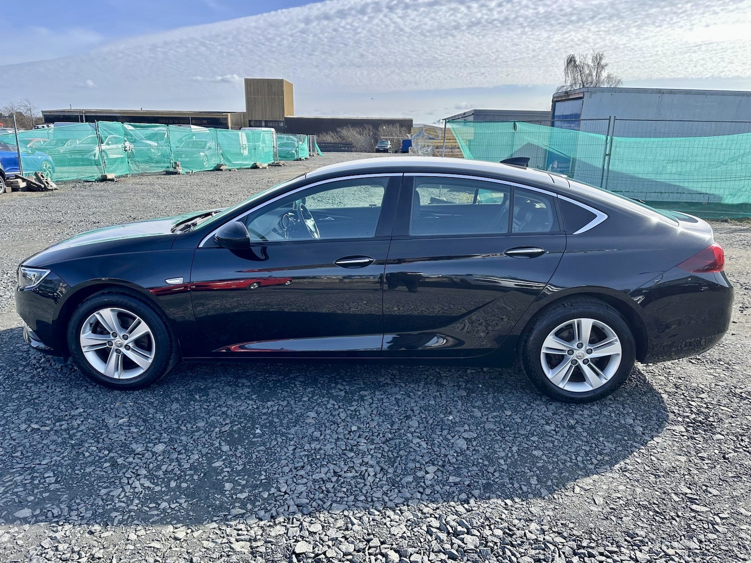 Used Vauxhall Insignia 2017 for sale - 77961936: Photo 11