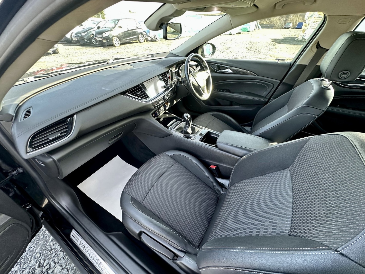 Used Vauxhall Insignia 2017 for sale - 77961936: Photo 14