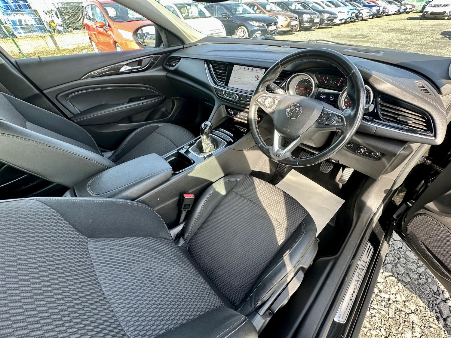 Used Vauxhall Insignia 2017 for sale - 77961936: Photo 17